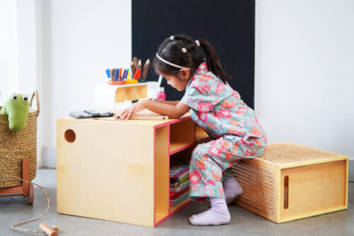 mobile workstation for kids